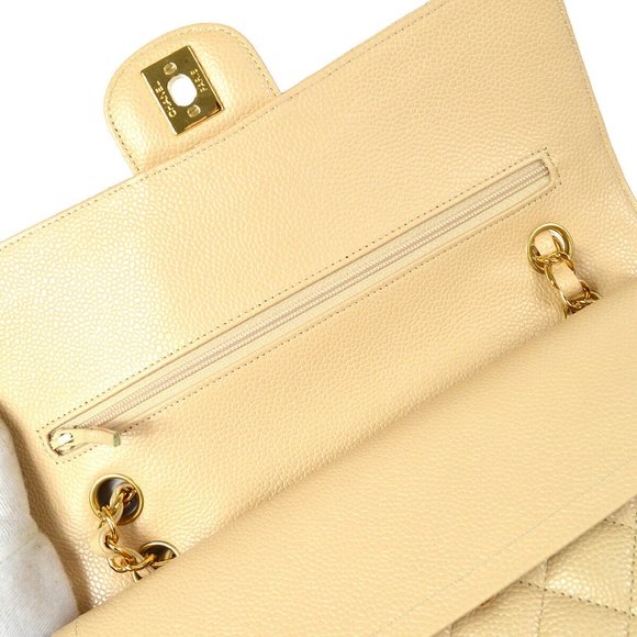 SOLD 🌺CHANEL JUMBO IN EXCELLENT - Picture 6 of 11